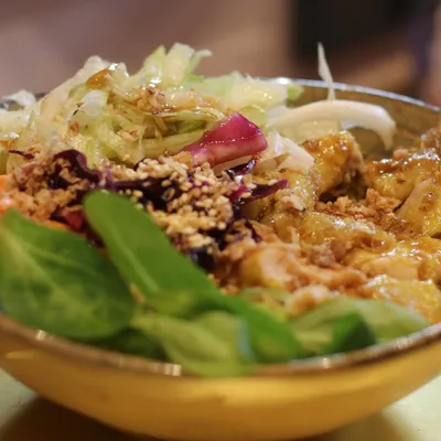 Bò bún poulet croustillant