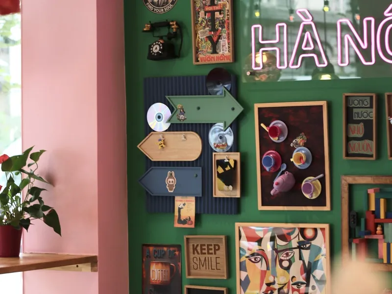 Intérieur néon Cốm Hà Nội